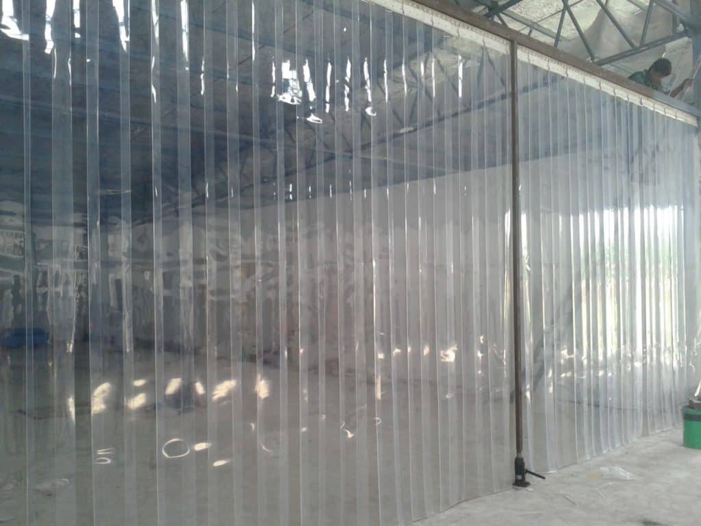 Kiểm tra lại toàn bộ kết cấu, độ kín và độ bền sau khi hoàn tất. #1 Màn nhựa PVC | Rèm nhựa ngăn lạnh điều hòa Quận 3 tphcm