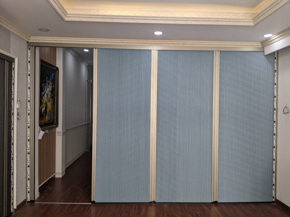 Liên hệ ngay ALODI – 0937.02.1292 (Mr. Cường) để được tư vấn mẫu mã, đo đạc và lắp đặt tận nơi chuyên nghiệp. #1 Tiện ích sang trọng với Rèm tổ ong tại ALODI